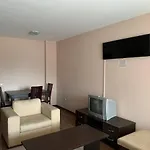 в комплекс Royal Towers