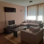 в комплекс Royal Towers * Bansko