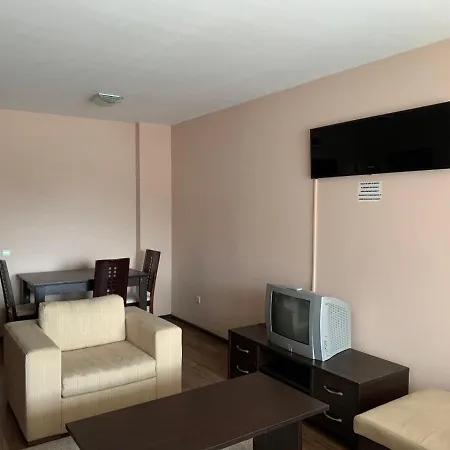 в комплекс Royal Towers