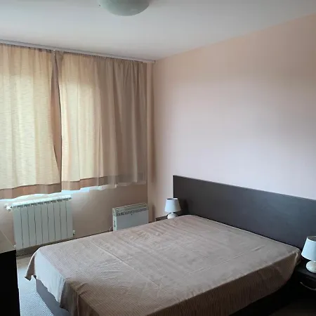 Apartment в комплекс Royal Towers