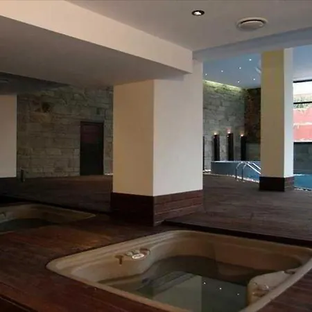 в комплекс Royal Towers *